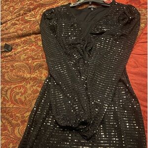 Sequin mid thigh body dress-worn once Excellent condition